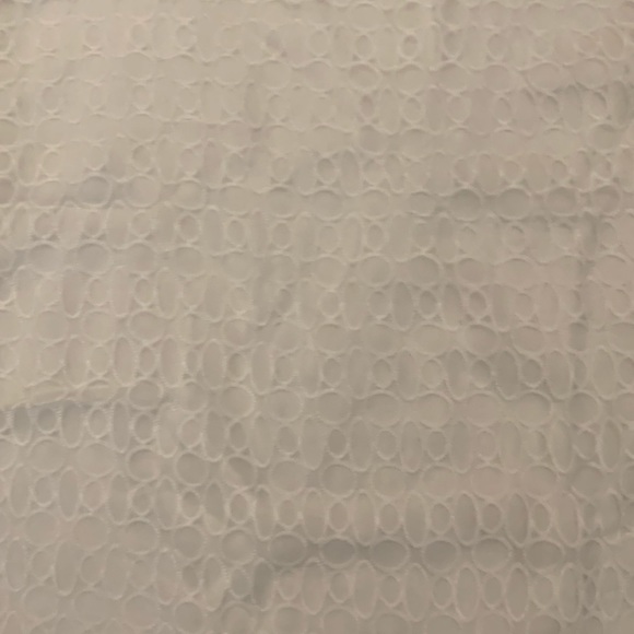 NWOT Alice + Olivia cream rolled sleeve silk top. - Picture 3 of 6